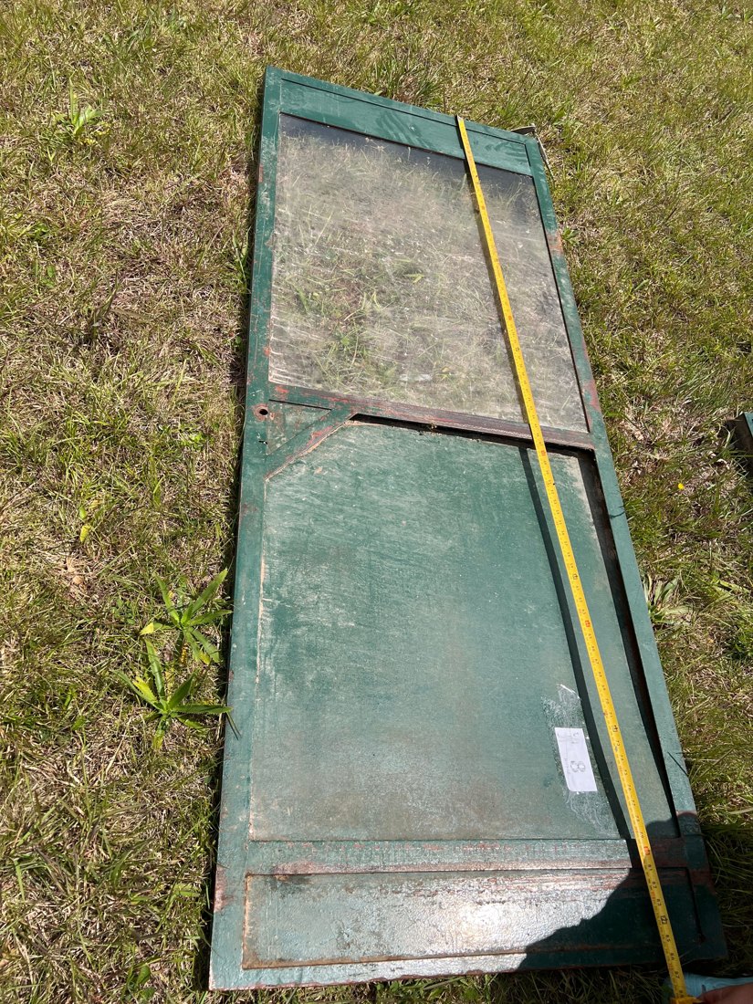 Lote 8: PUERTA DE HIERRO