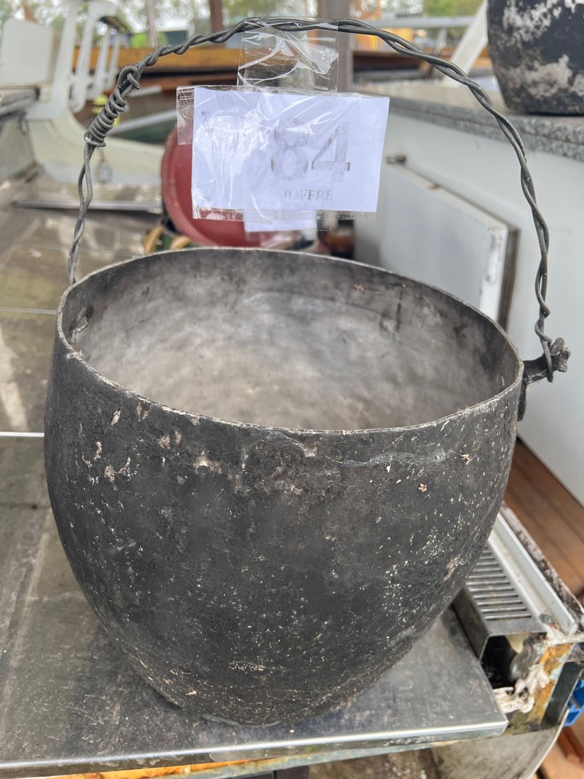 Lote 84: OLLA ALUMINIO 15 LITROS